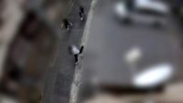 防犯カメラに犯行・逃走の様子　東京・葛飾区の金塊2kg強奪