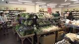 「新鮮でお手頃価格　直売所が都会でも“身近な存在”に　生産者自身が陳列しコスト減」の画像1