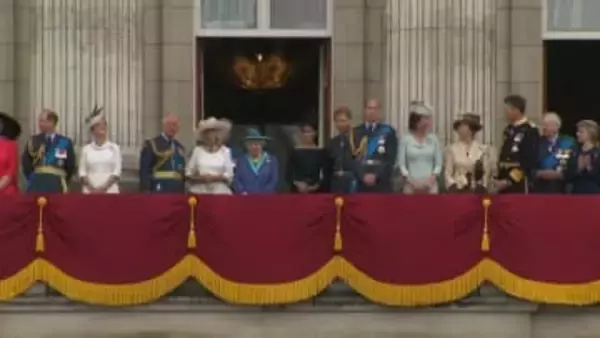 イギリス王室「家族」が火種に…アンドルー問題と暴露本の影、ヘンリー夫妻のNetflix「王室称号ビジネス」