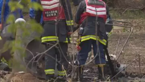 「黒煙が見える」黒部市宇奈月町の畑で倉庫が焼ける火事　中の耕運機が激しく燃える