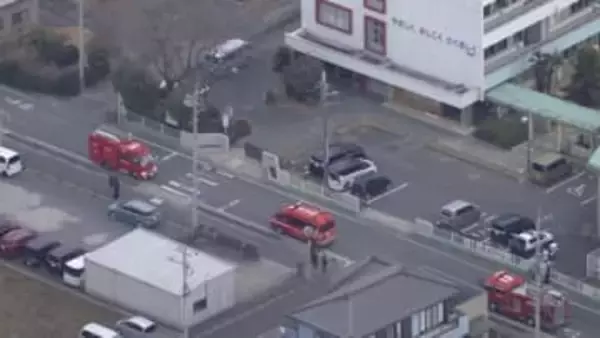 「カレー容器から塩素のような臭い」小学校で異臭騒ぎ　児童6人搬送…給食センターで作られたカレー　“塩素系物質”検出されず　埼玉・加須市