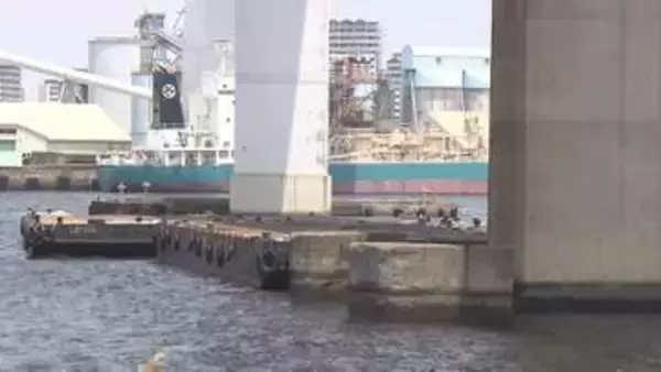 台船で53歳女性の遺体発見　行方不明だった夫も大阪湾で死亡確認　女性の死因は首を圧迫されたことによる窒息　大阪市