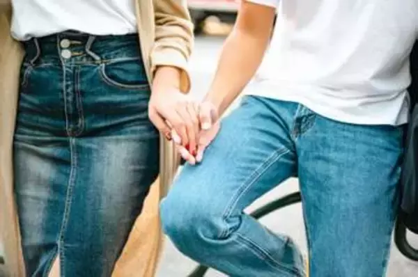 夫を「だーりん」と呼ぶ不倫相手が法廷で繰り返した「不合理」な主張　提訴後もホテルで不貞行為の代償は