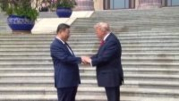 トランプ大統領と習近平国家主席が握手　まもなく米中首脳会談　注目は貿易問題・イラン情勢・台湾武器売却