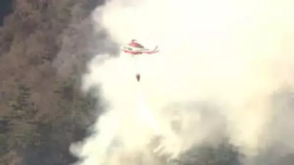 【速報】山梨県で山火事発生しヘリコプター2機で消火活動中も延焼中…林野火災注意報を発令中