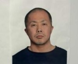 ハンマーで少年殴打し逃走中の高林輝行容疑者（44）を公開指名手配　警察官にも“農薬”吹きかけ　東京・福生市