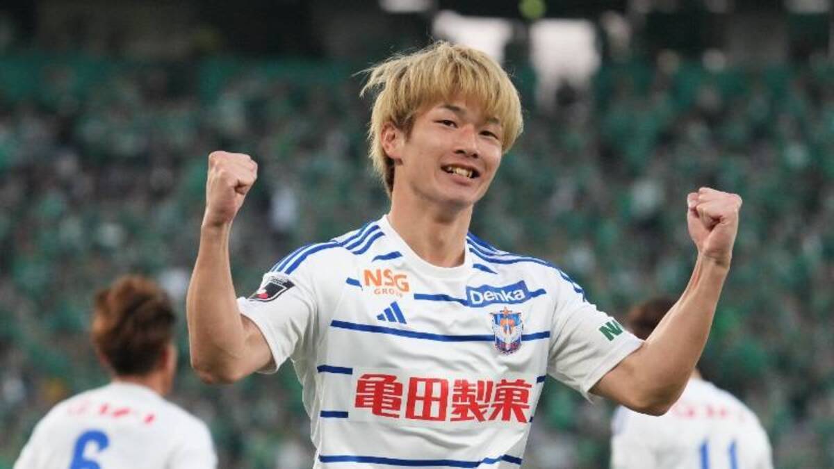 長倉幹樹選手 神ユニフォーム でかき