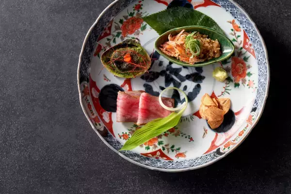 「春色の着物を纏い、桜咲く嵐山で過ごす優雅な一日。翠嵐 ラグジュアリーコレクションホテル 京都がおくる宿泊プラン」の画像