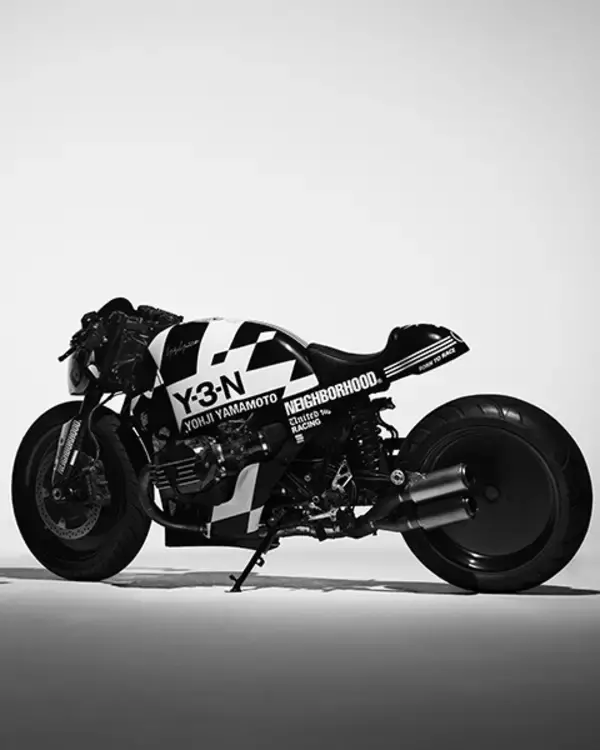 「Y-3 × NEIGHBORHOOD、二つの“東京発反逆精神”がパリで交差する新カプセルコレクション」の画像