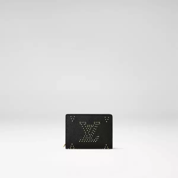 「ゴールドカラーのスタッズでモノグラム・パターンを描いたルイ・ヴィトンの新作バッグ&財布」の画像