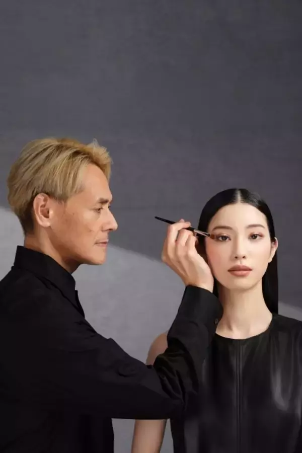 「シュウ ウエムラ、表参道ヒルズに「shu:ARTstage」をオープン──AIとアーティストが共創する新たな美の体験」の画像
