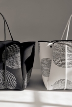 ステート オブ エスケープが伊勢丹新宿店にてポップアップ開催。前後半で異なる世界観と先行アイテムに注目