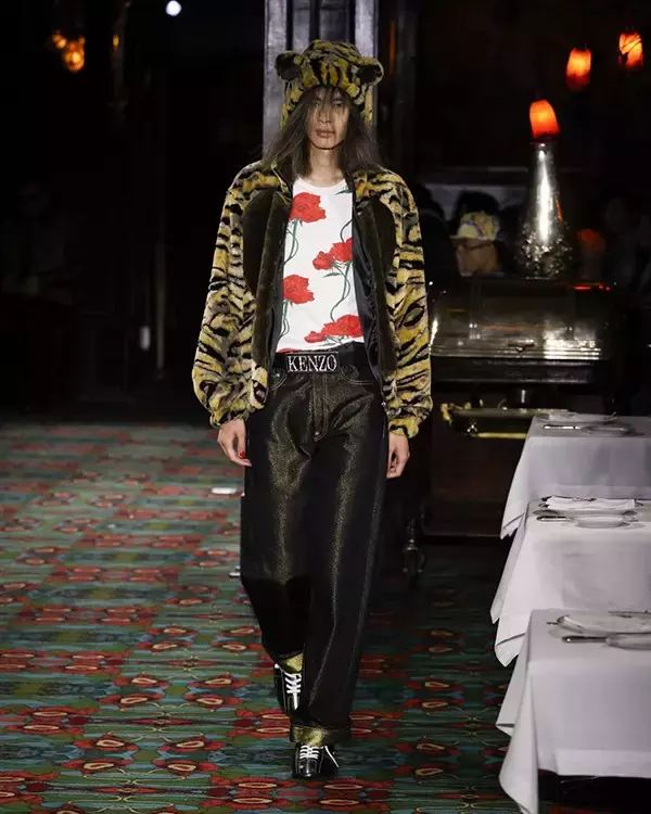 「【ルック】KENZOが2026年春夏コレクションをパリで発表」の画像