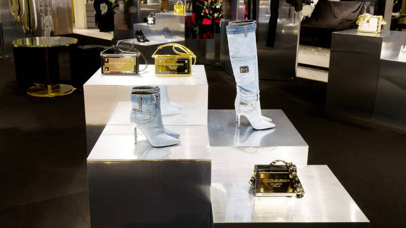 ドルチェ&ガッバーナが新宿伊勢丹 ザ・ステージでポップアップを開催。2022春夏コレクションを先行発売