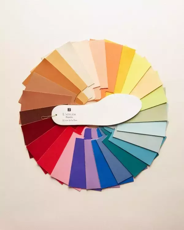 「レペット伊勢丹新宿店で「アトリエ レペット」を開催──自分だけの一足を仕立てる特別なオーダー体験」の画像