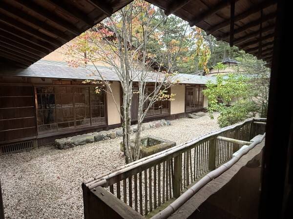 旅の途中で、手仕事に触れる。登録有形文化財「沼津倶楽部」で体感する LUGGAGE LABEL 企画展