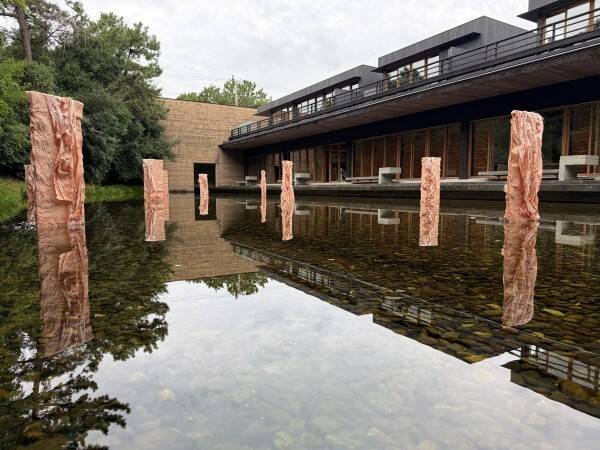 旅の途中で、手仕事に触れる。登録有形文化財「沼津倶楽部」で体感する LUGGAGE LABEL 企画展