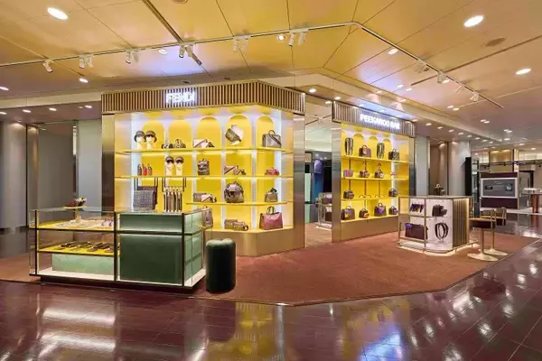 フェンディが阪急メンズ大阪店 1階にレザーグッズストアをオープン