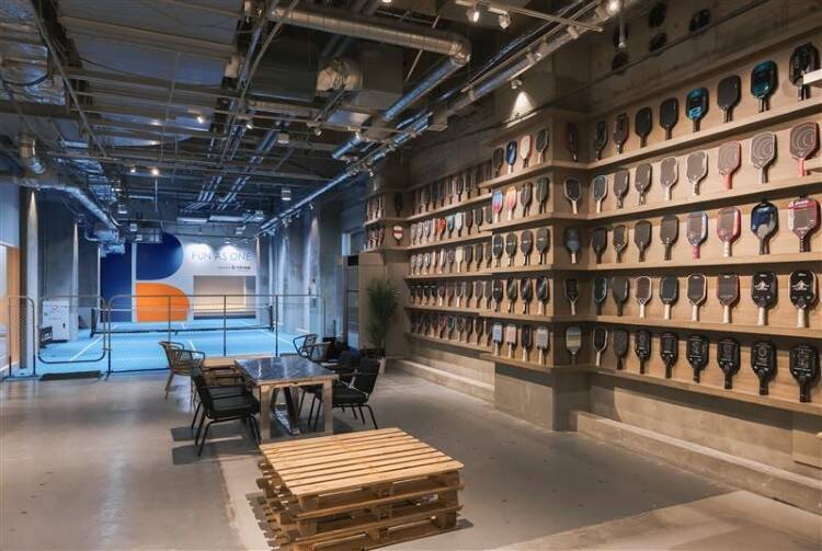 競技と日常のあいだに生まれる、新しいスポーツ。日本でも広がり始めた「ピックルボール」という選択肢