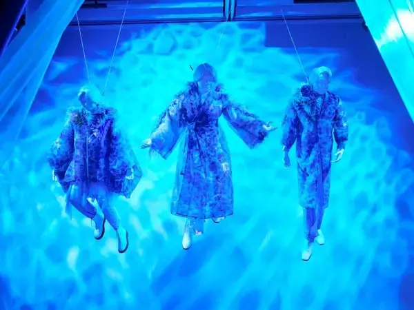 「Mrs. GREEN APPLEの10年を辿る“創造の旅”。 大森元貴の内なる世界へ誘う展覧会『Wonder Museum』が開幕」の画像