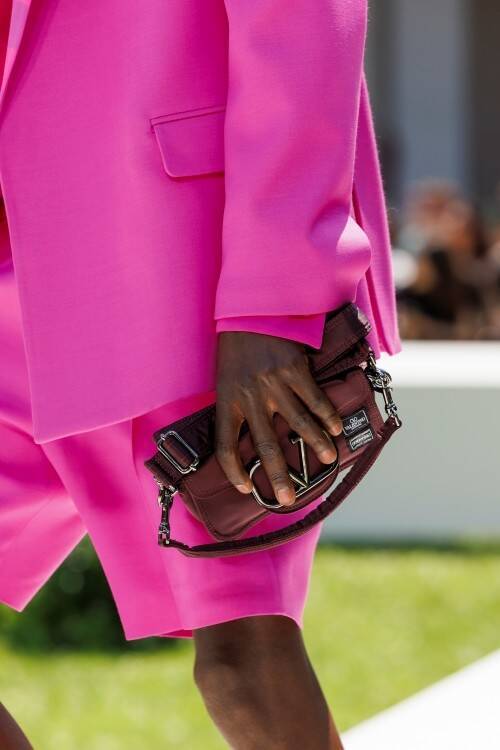 ヴァレンティノとポーターがコラボした特別なカプセルコレクションが誕生