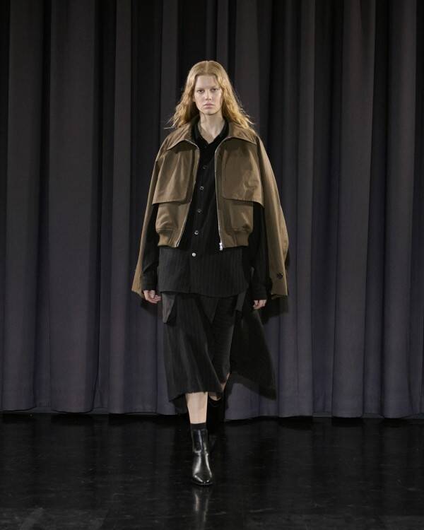 NTN、［BETA 007］FALL-WINTER 26「MADE BY HAND」を発表。身体から立ち上がる造形と、陶芸家・山田隆太郎との共鳴