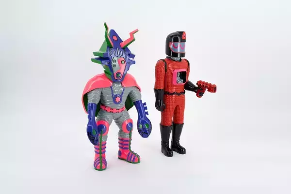 「日本で4年ぶりの個展開催! 伊勢丹新宿店でウィル・スウィーニーの展示会「PLASTIC PLANET」 を開催」の画像