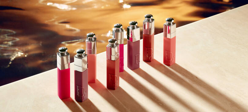 ディオールからサマー コレクション「ディオリビエラ」が登場。地中海の船旅やビーチのデッキで優雅に過ごす夏をイメージ