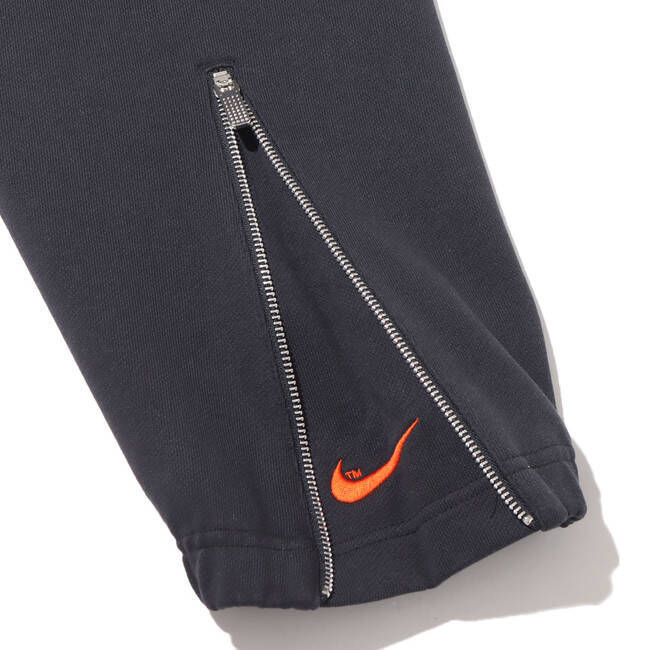 クラシックなカラーリングがどこか懐かしい、ナイキのアパレルコレクション「NIKE TREND CAPSULE」が登場