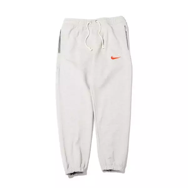 「クラシックなカラーリングがどこか懐かしい、ナイキのアパレルコレクション「NIKE TREND CAPSULE」が登場」の画像