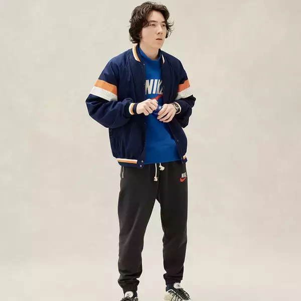 「クラシックなカラーリングがどこか懐かしい、ナイキのアパレルコレクション「NIKE TREND CAPSULE」が登場」の画像