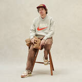 「クラシックなカラーリングがどこか懐かしい、ナイキのアパレルコレクション「NIKE TREND CAPSULE」が登場」の画像5