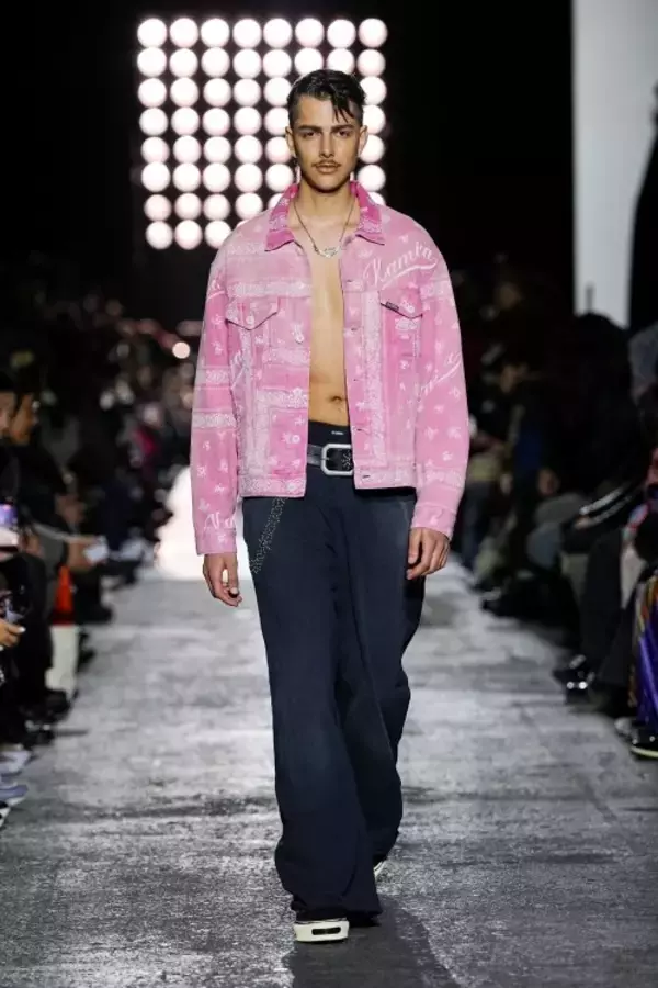 「KAMIYA、2026年秋冬コレクション「ACT - COOL」を発表。新木場FACTORYで提示された、“クールであること”への静かな問い」の画像