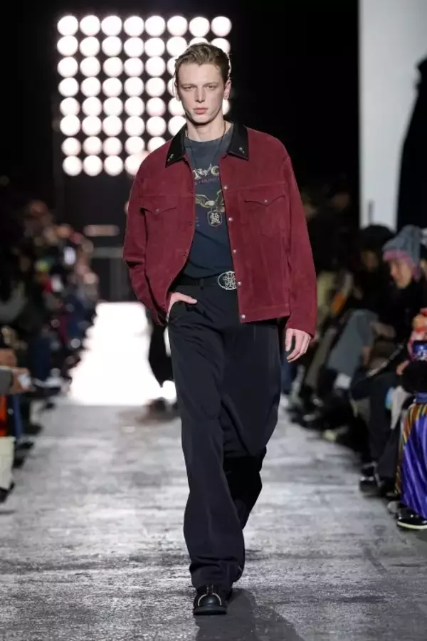 「KAMIYA、2026年秋冬コレクション「ACT - COOL」を発表。新木場FACTORYで提示された、“クールであること”への静かな問い」の画像