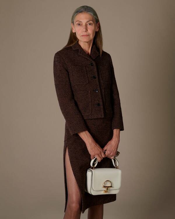 グッチがキャサリン・オピー撮影による2025年秋冬広告キャンペーンを発表。多様な個性が織りなす肖像の物語