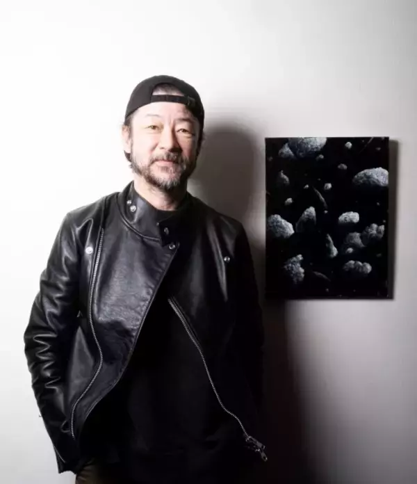 「俳優・浅野忠信が伊勢丹新宿店で初の大規模個展を開催。原画の販売も初めて実施」の画像