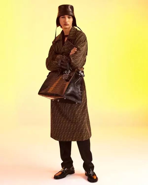 「フェンディが2022-23年秋冬メンズ広告キャンペーンを公開。イタリア人アーティスト ニコ・ヴァシェラーリがクリエイティブディレクション」の画像