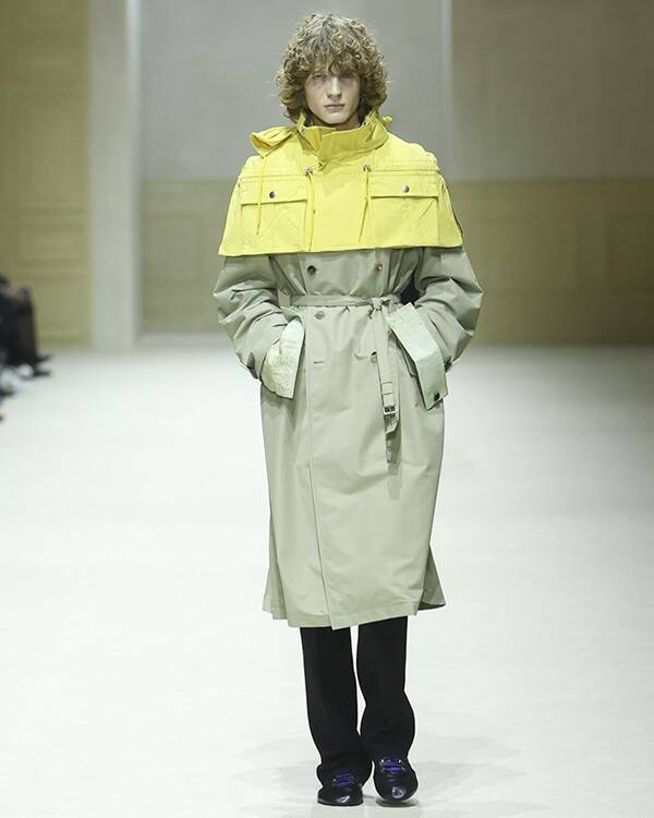 プラダ 2026年秋冬メンズコレクション「BEFORE AND NEXT」──過去を消さずに、次へ進むための服