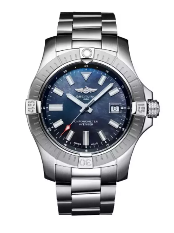 「ブライトリングのアベンジャー コレクションからダイヤルにブラック マザー オブ パールを採用した日本だけの特別なモデルが登場」の画像