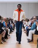 「【ルック】ジョナサン・アンダーソンが再構築した新生ディオール、2026年メンズ サマーコレクションが発表」の画像11