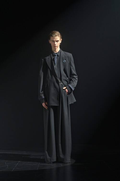 Tammeが2026年秋冬コレクションを発表。「ORDER」を起点に、ユニフォームの構造を再解釈