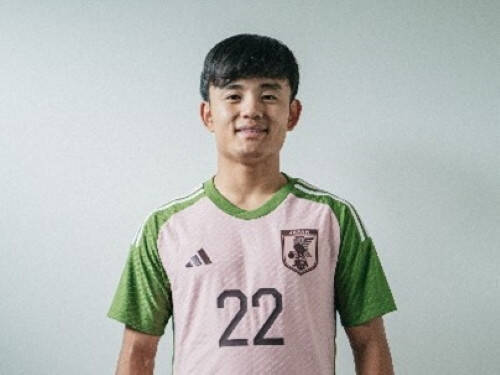 アディダスがNIGO®デザインによる桜餅のような色合いのサッカー日本代表 スペシャルコレクションを発表