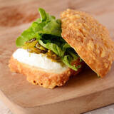 「日本橋三越本店で「三越英国展」を開催。エリザベス女王即位70周年プラチナジュビリーの記念アイテムも登場」の画像5