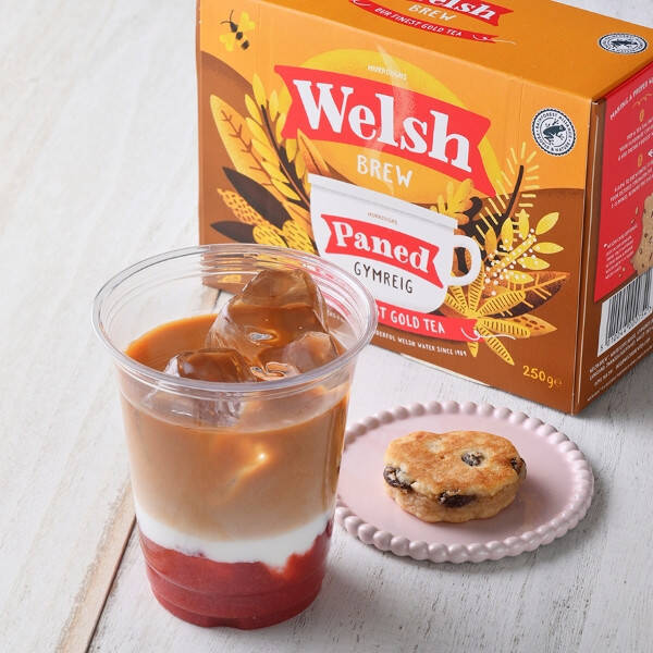 日本橋三越本店で「三越英国展」を開催。エリザベス女王即位70周年プラチナジュビリーの記念アイテムも登場