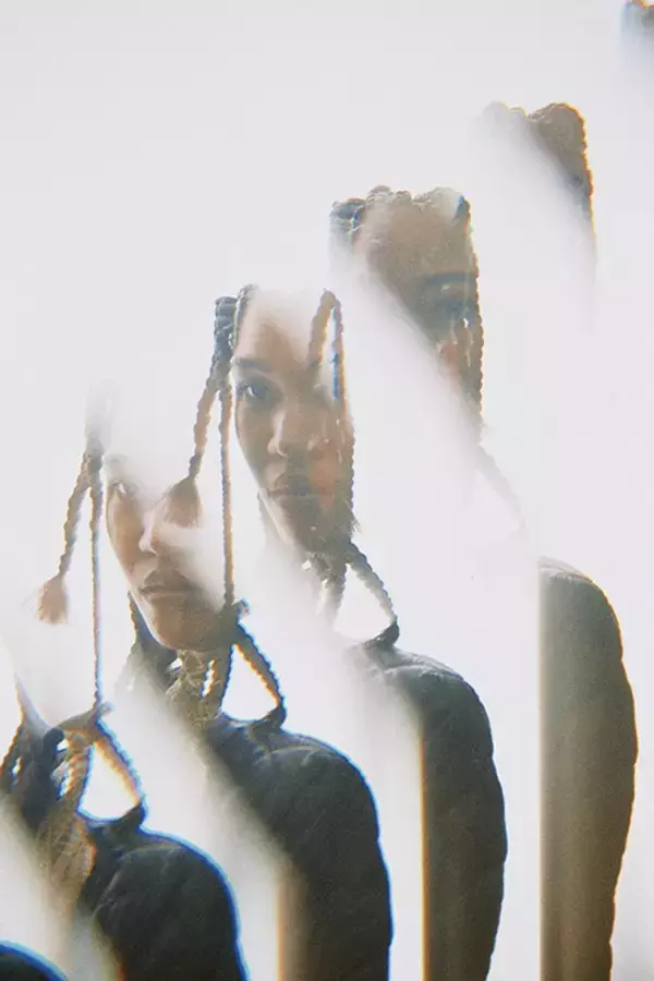 「Our Fashion Story【 vol.28_ DIOR × Contemporary 】」の画像