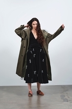 【ルック】JW アンダーソンが2026年リゾート スプリングコレクションを発表