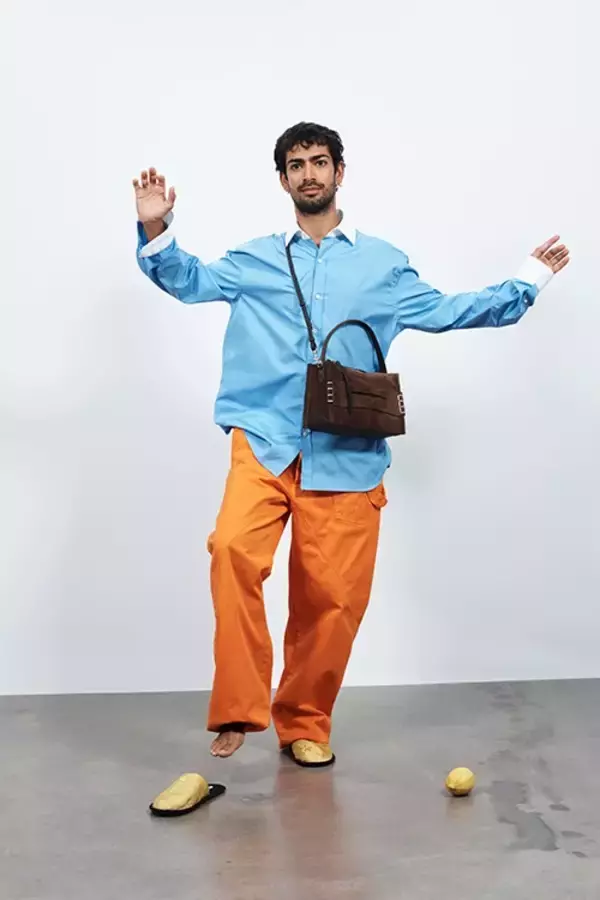 「【ルック】JW アンダーソンが2026年リゾート スプリングコレクションを発表」の画像