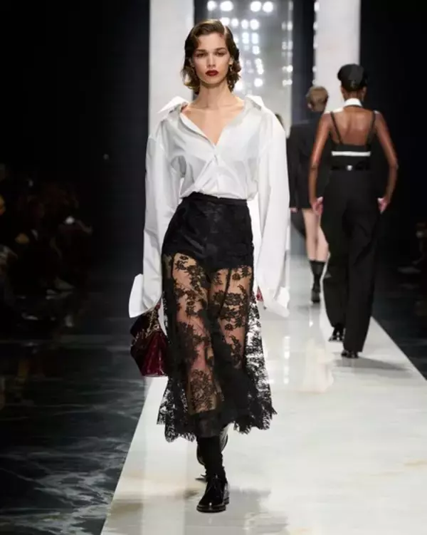 「ドルチェ＆ガッバーナ 2026-27年秋冬ウィメンズコレクション──「IDENTITY」という揺るぎない宣言」の画像