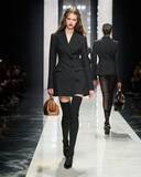 「ドルチェ＆ガッバーナ 2026-27年秋冬ウィメンズコレクション──「IDENTITY」という揺るぎない宣言」の画像7