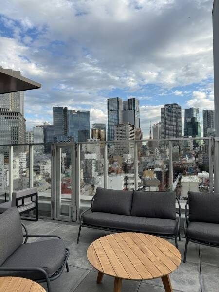 赤坂に新しい“社交空間”──「kaiwaii akasaka」が誕生。建築と食、アートが交わる都市の新名所